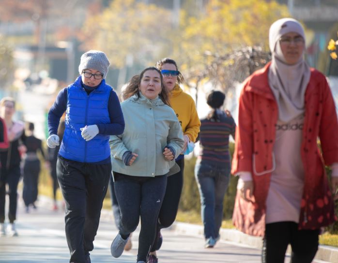 Uzbekistan women's tri club